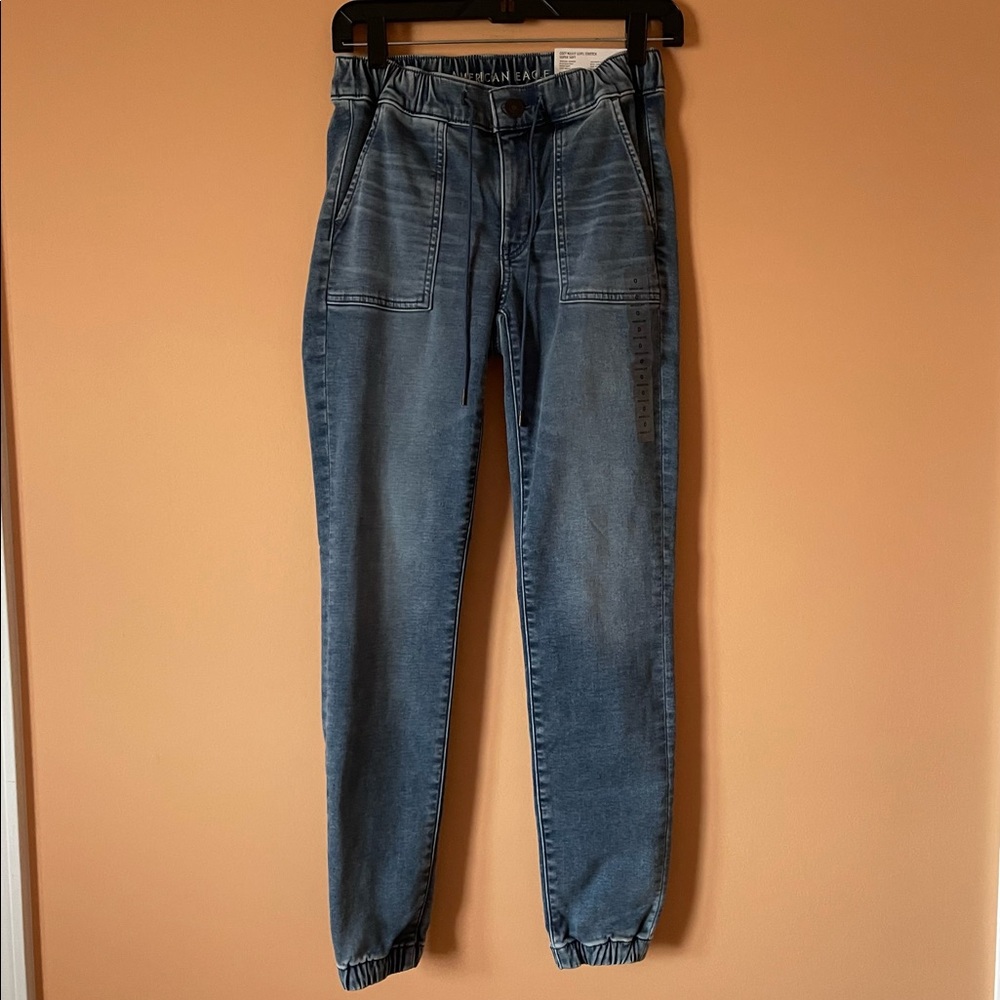 Brand new American Eagle jeans